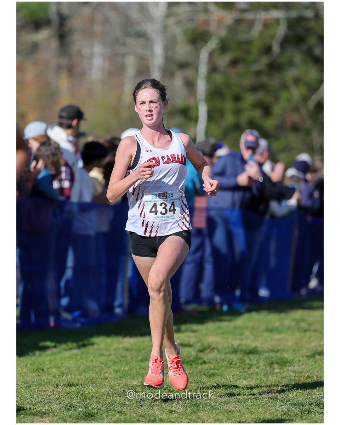Mairead Greiner, New Canaan High School, P97, 21:09.07 - New England Cross Country State Championship - Thetford Vt - November 8, 2025 File: ./dir-1-Girls-Championship/251108-2025-New England-Cross-Country-Championships-Thetford-VT-286-296A5121.jpg Mairead Greiner, New Canaan High School, P97, 21:09.07 - New England Cross Country State Championship - Thetford Vt - November 8, 2025 – 20…